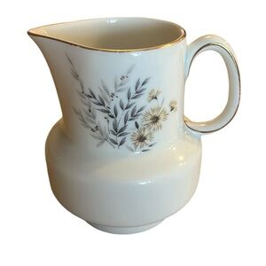 Scherzer Barvaria fine China creamer